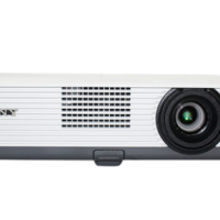 索尼投影仪VPL-DX221高清1080P家用商务办公投影机