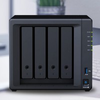 群晖DS920+ 四核心4盘位 NAS网络存储服务器，性能更强